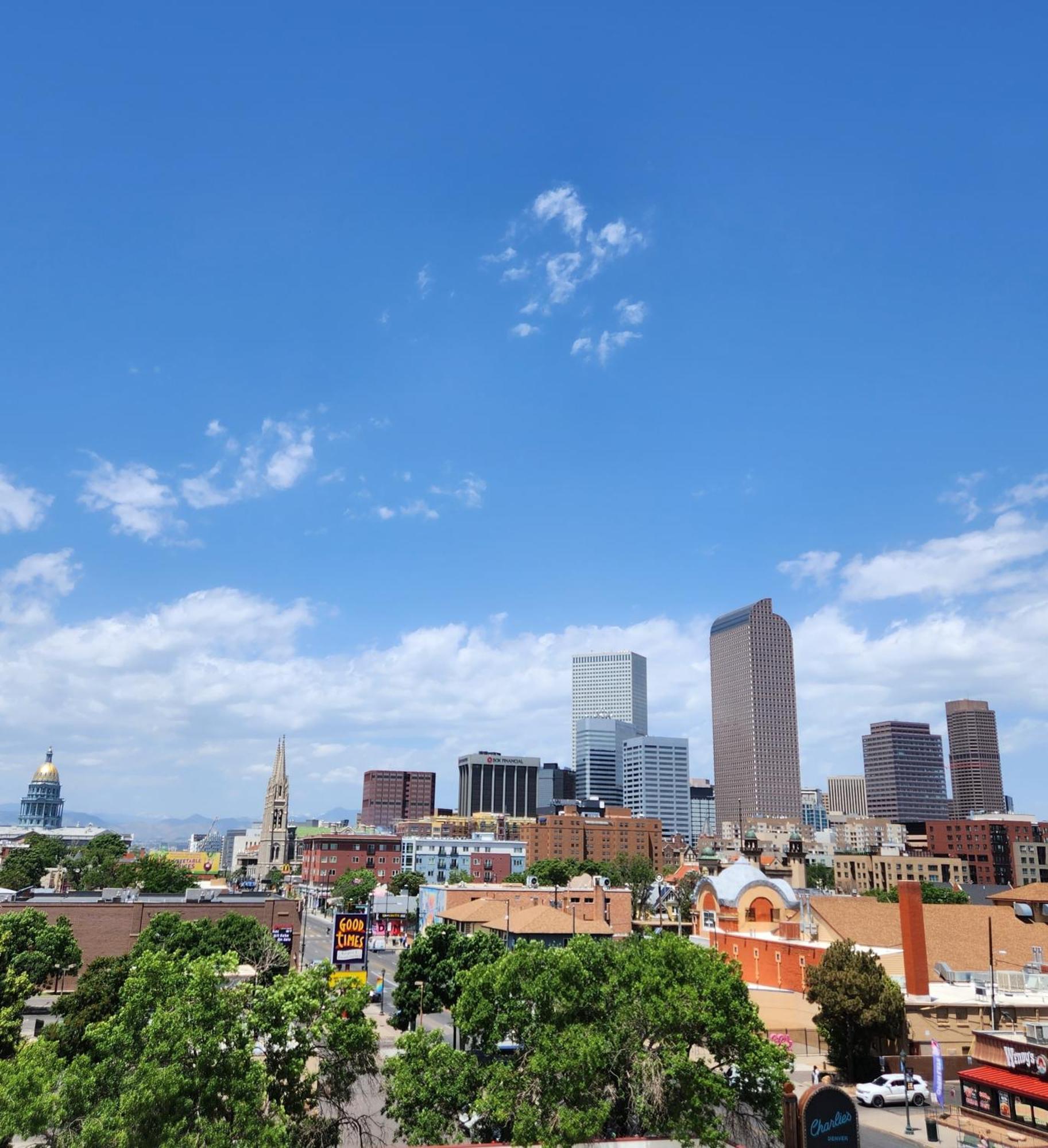 Days Inn By Wyndham Denver Downtown Екстер'єр фото