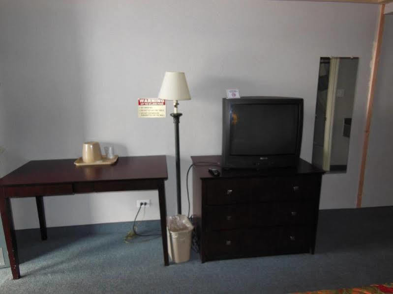 Days Inn By Wyndham Denver Downtown Екстер'єр фото